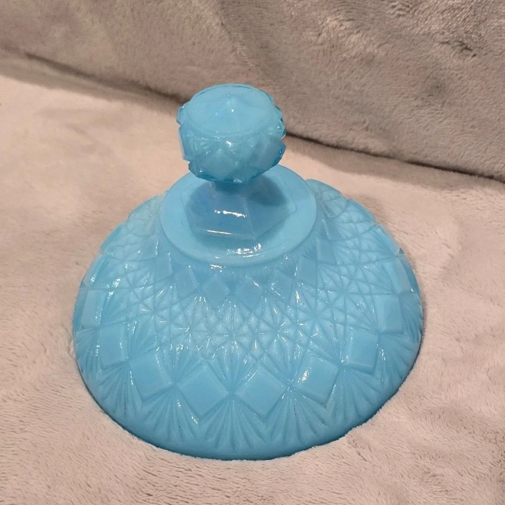 Vtg Olde Virginia Glass OVG/Fenton Blue Milk Glass Diamond Point Replacement Lid